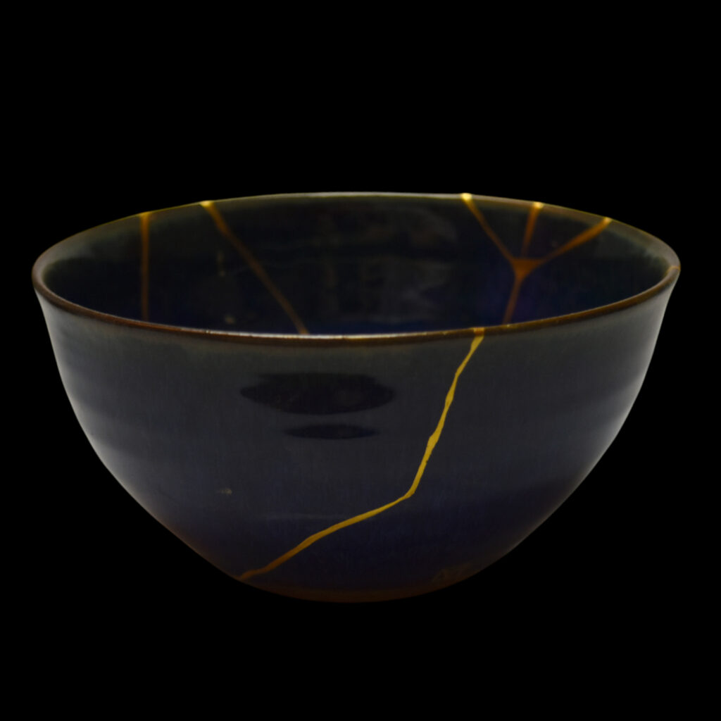 Traditional Kintsugi Shop: Kintsugi By Myriam greff