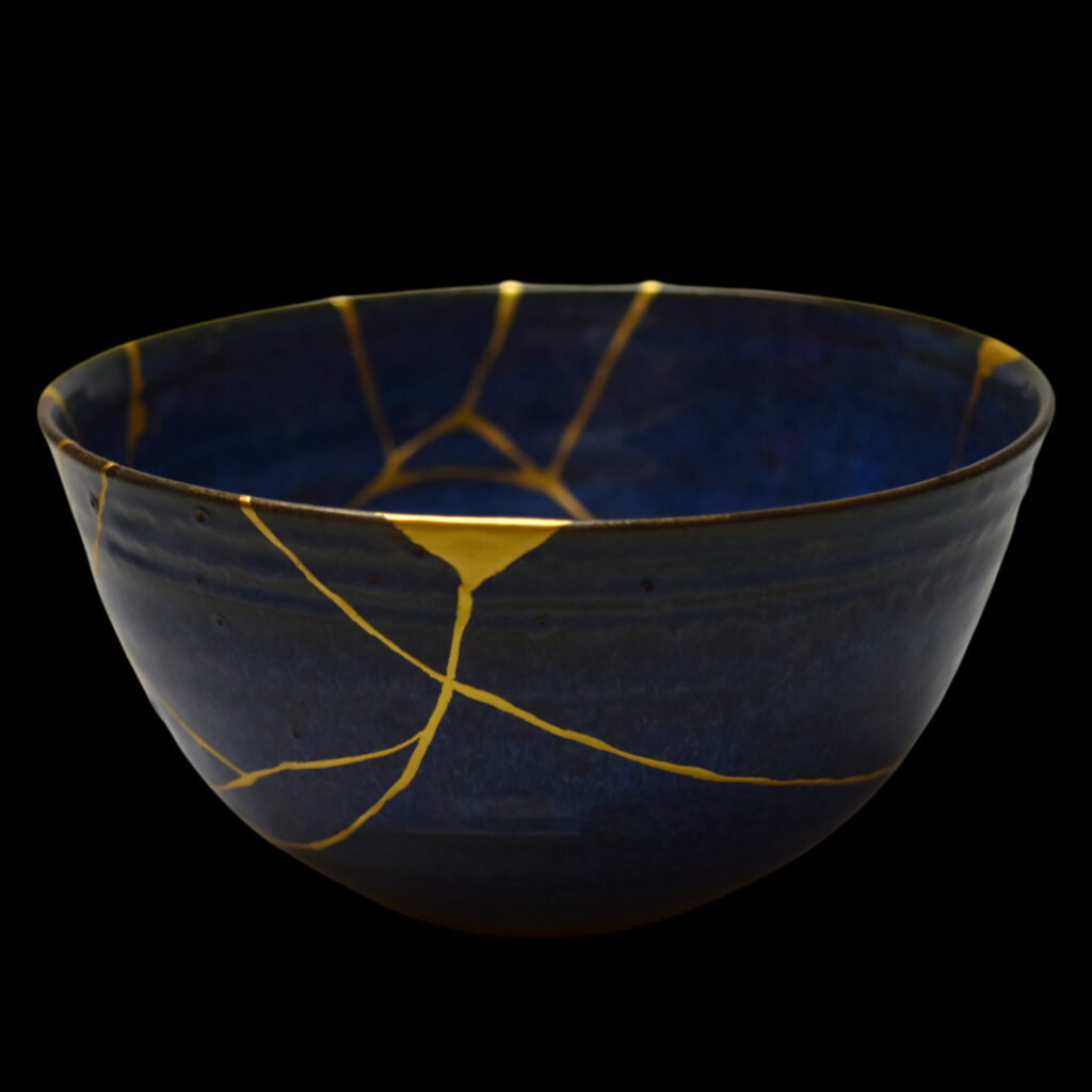 Traditional Kintsugi Shop: Kintsugi By Myriam greff