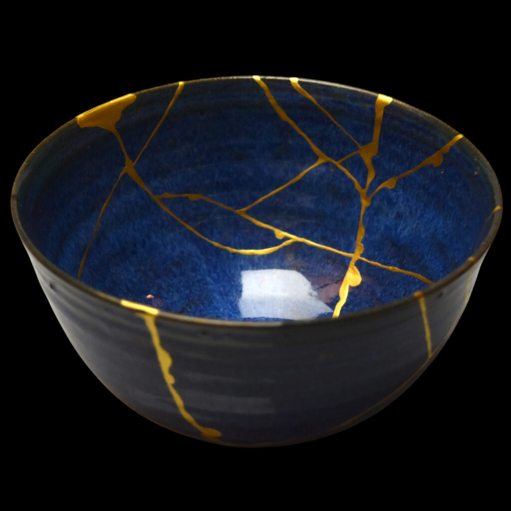 Traditional Kintsugi Shop: Kintsugi By Myriam greff