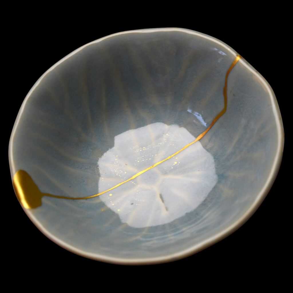 Traditional Kintsugi Shop: Kintsugi By Myriam greff