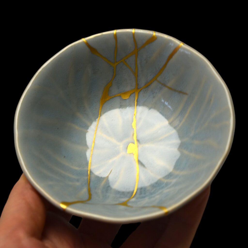 Traditional Kintsugi Shop: Kintsugi By Myriam greff