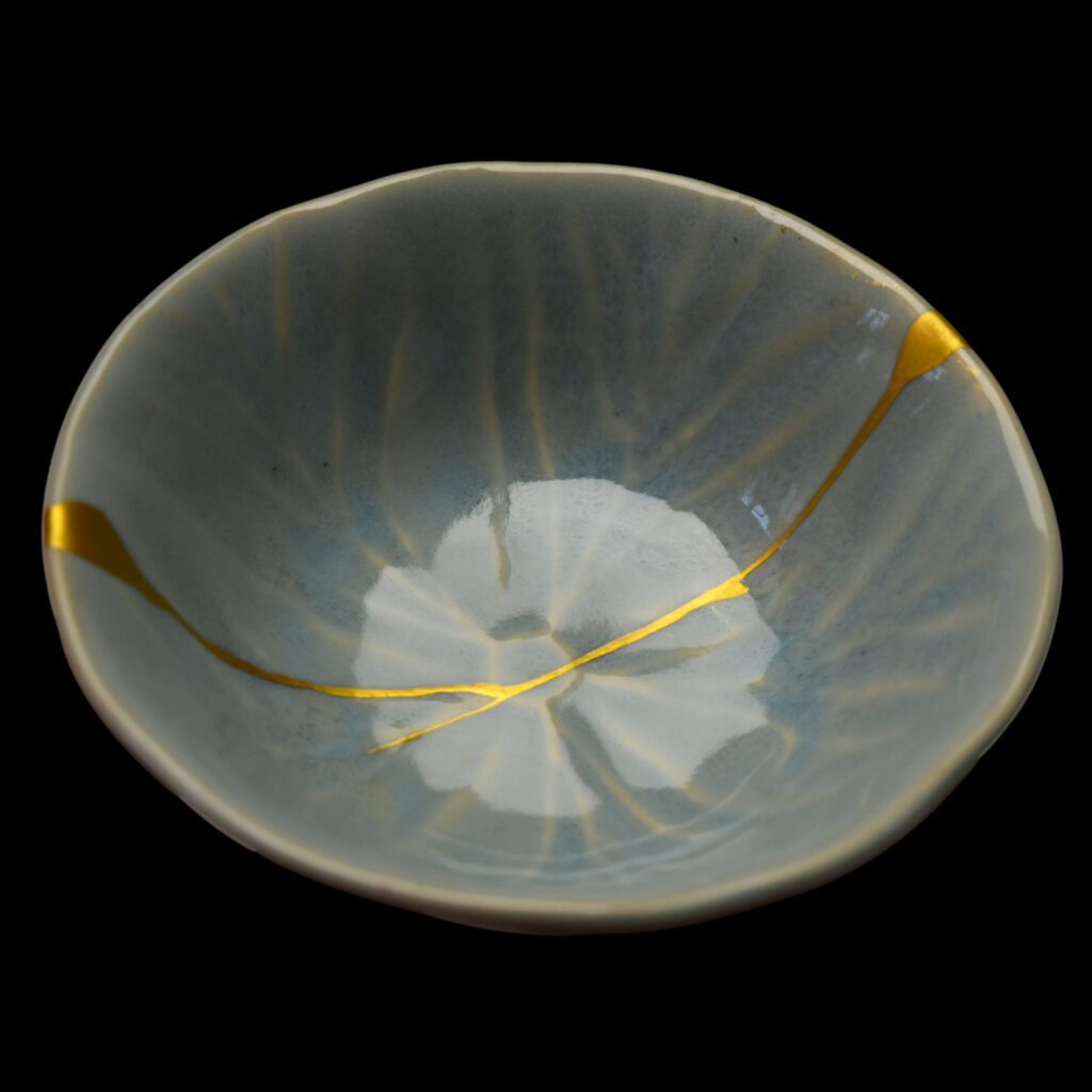 Traditional Kintsugi Shop: Kintsugi By Myriam greff