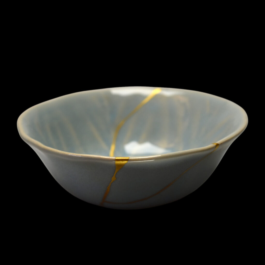 Traditional Kintsugi Shop: Kintsugi By Myriam greff