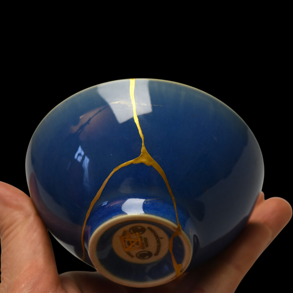 Traditional Kintsugi Shop: Kintsugi By Myriam greff