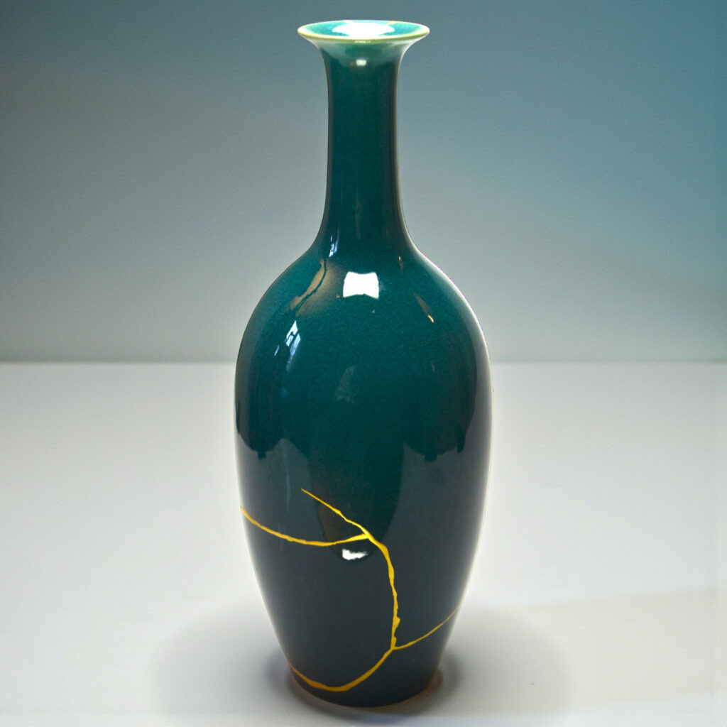 Traditional Kintsugi Shop: Kintsugi By Myriam greff