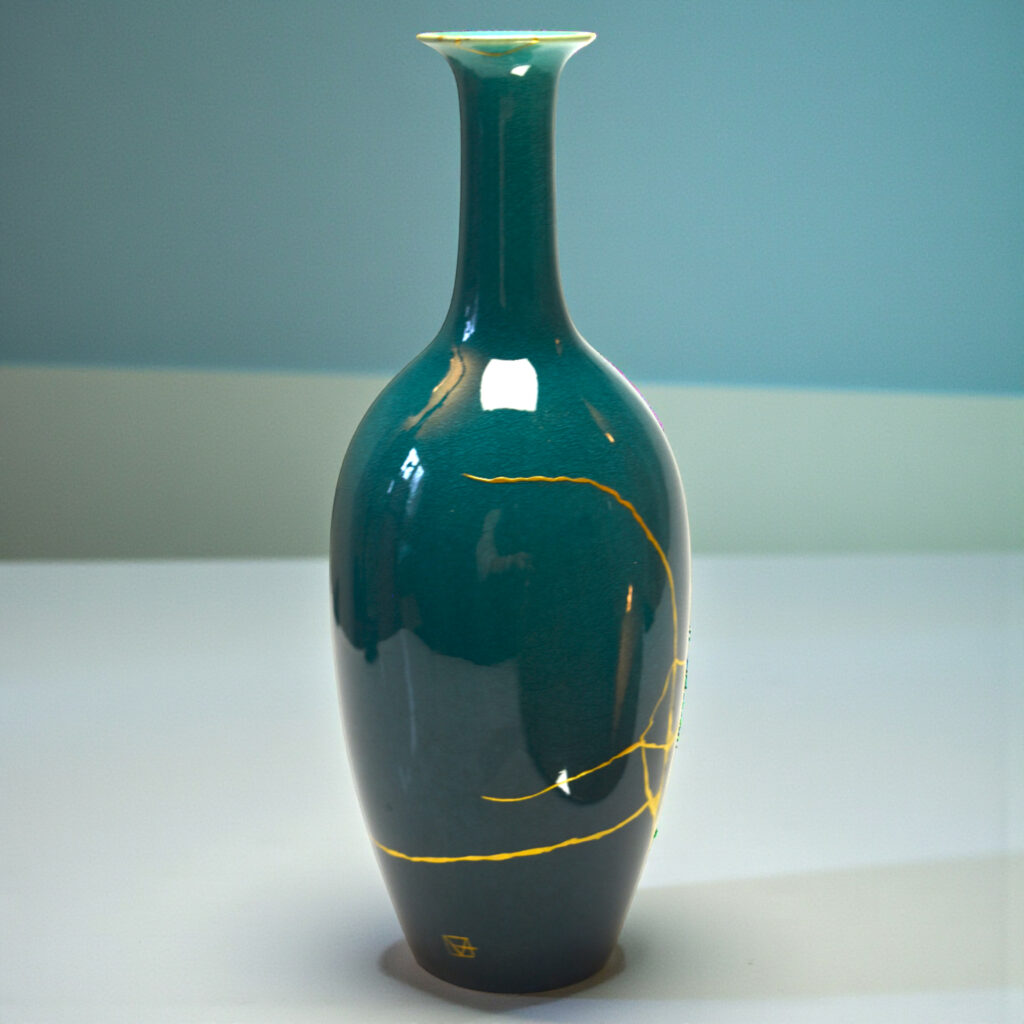 Traditional Kintsugi Shop: Kintsugi By Myriam greff