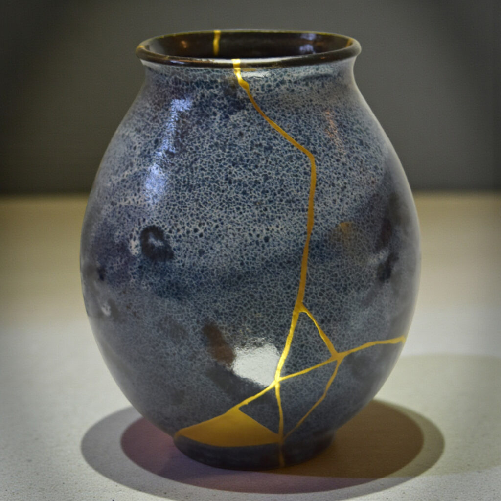 Traditional Kintsugi Shop: Kintsugi By Myriam greff