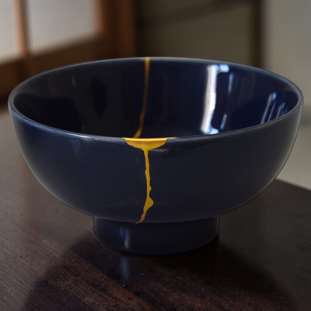 Traditional Kintsugi Shop: Kintsugi By Myriam greff