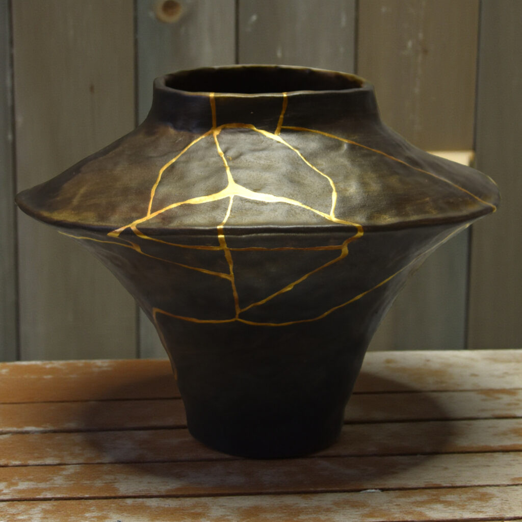 Traditional Kintsugi Shop: Kintsugi By Myriam greff