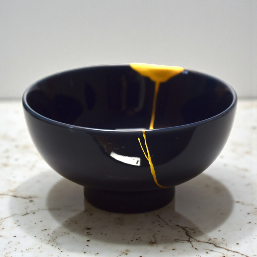 Traditional Kintsugi Shop: Kintsugi By Myriam greff