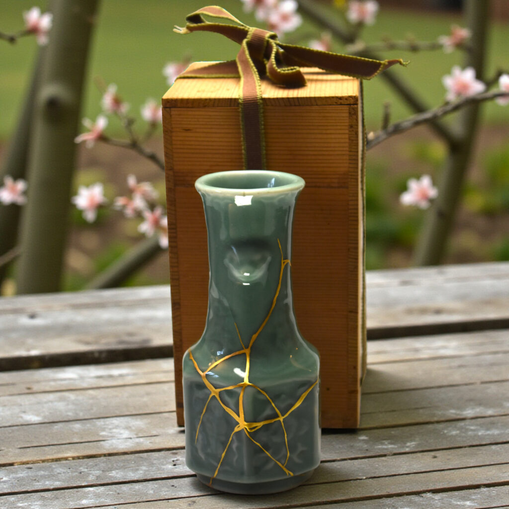 Traditional Kintsugi Shop: Kintsugi By Myriam greff