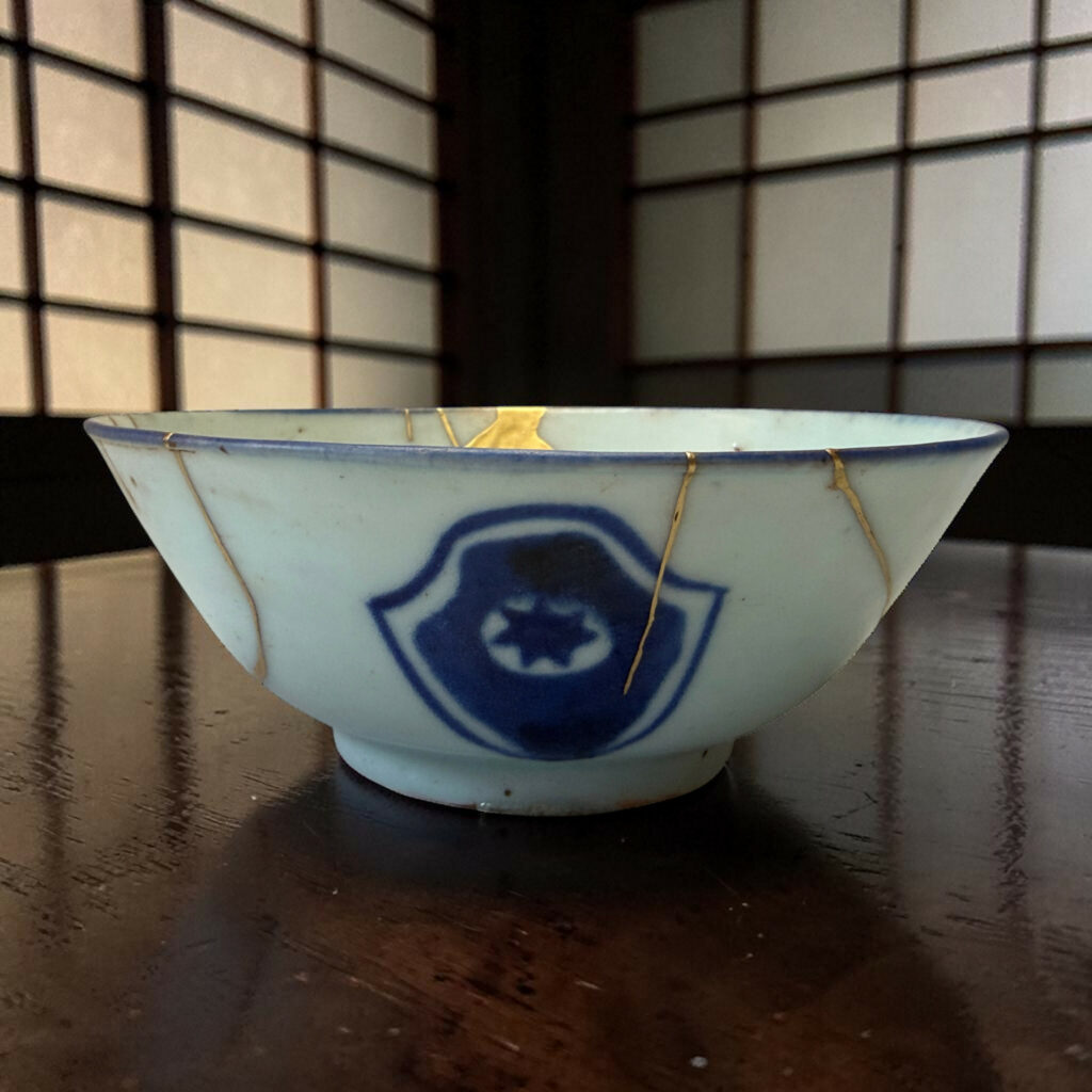 Traditional Kintsugi Shop: Kintsugi By Myriam greff