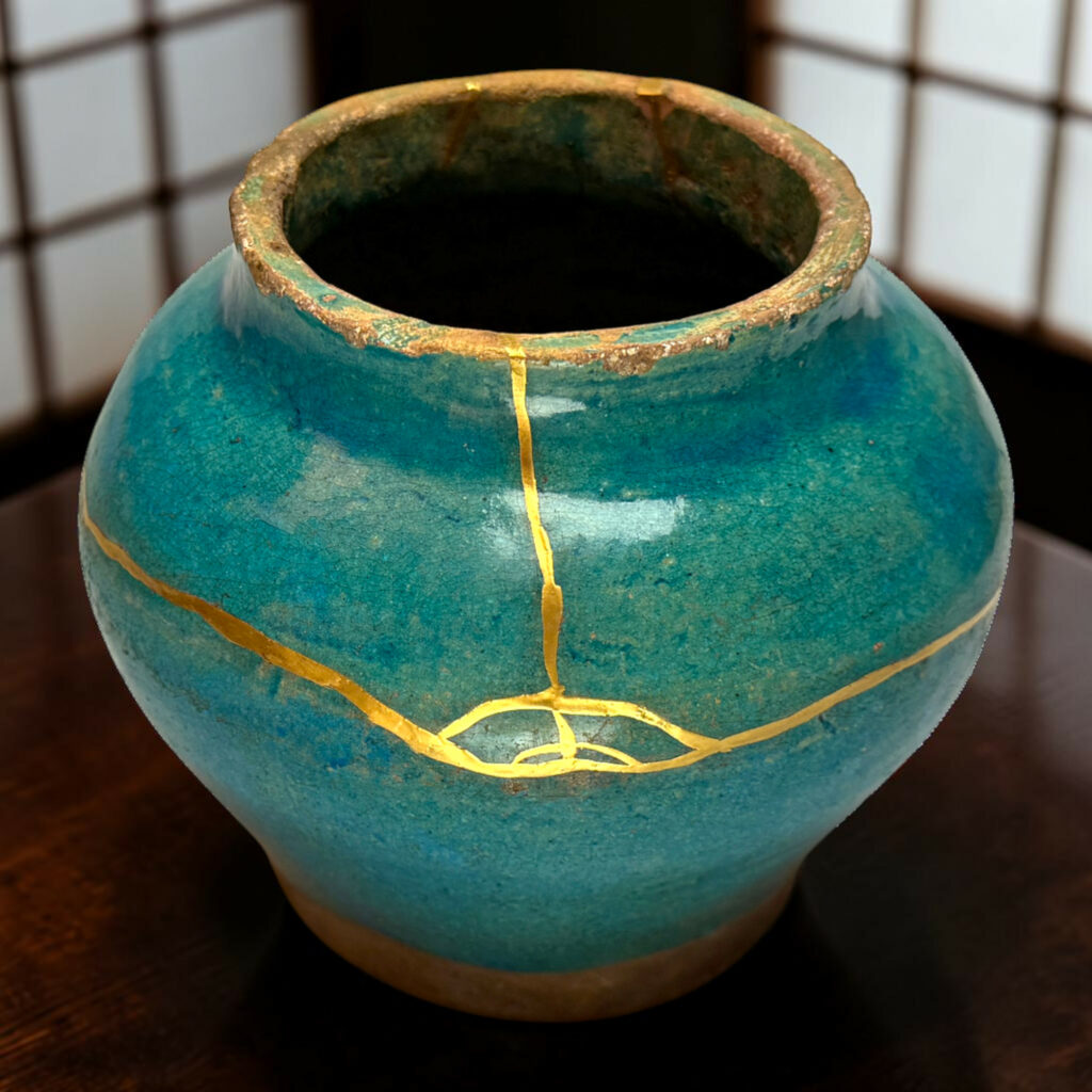 Traditional Kintsugi Shop: Kintsugi By Myriam greff