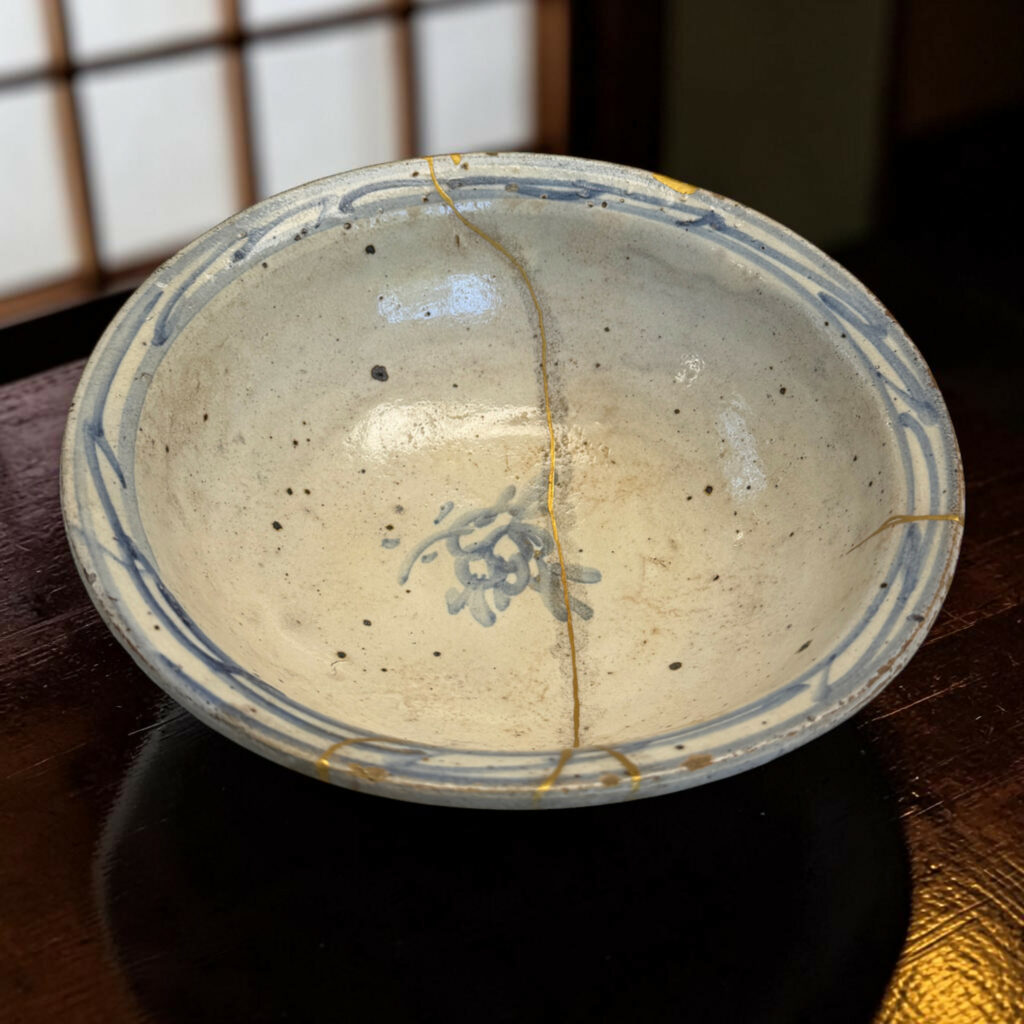 Traditional Kintsugi Shop: Kintsugi By Myriam greff