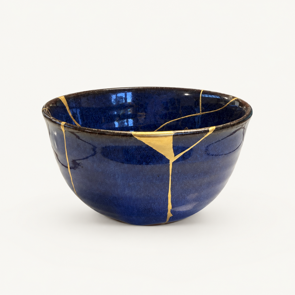 Traditional Kintsugi Shop: Kintsugi By Myriam greff